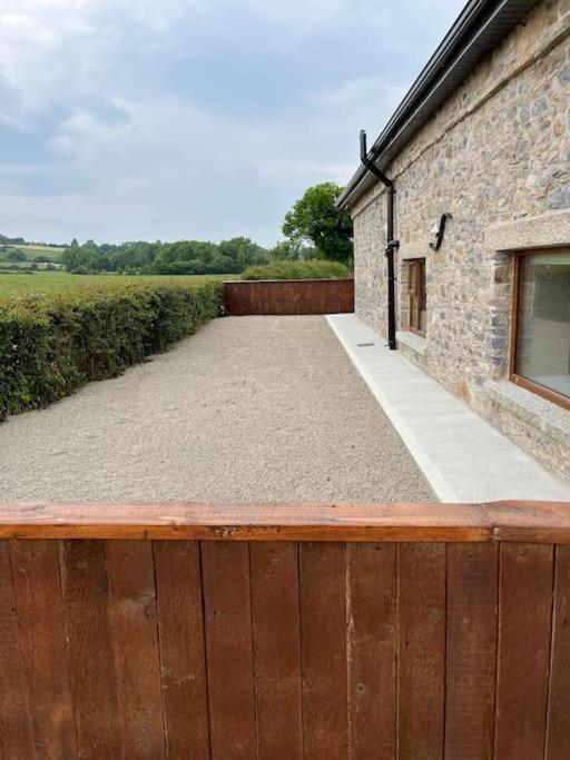 Tom Rocky'S Farmyard Villa Templemore Exterior foto